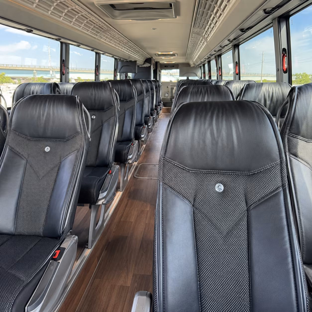 chattanooga charter bus rentals to concerts festivals in chattanooga