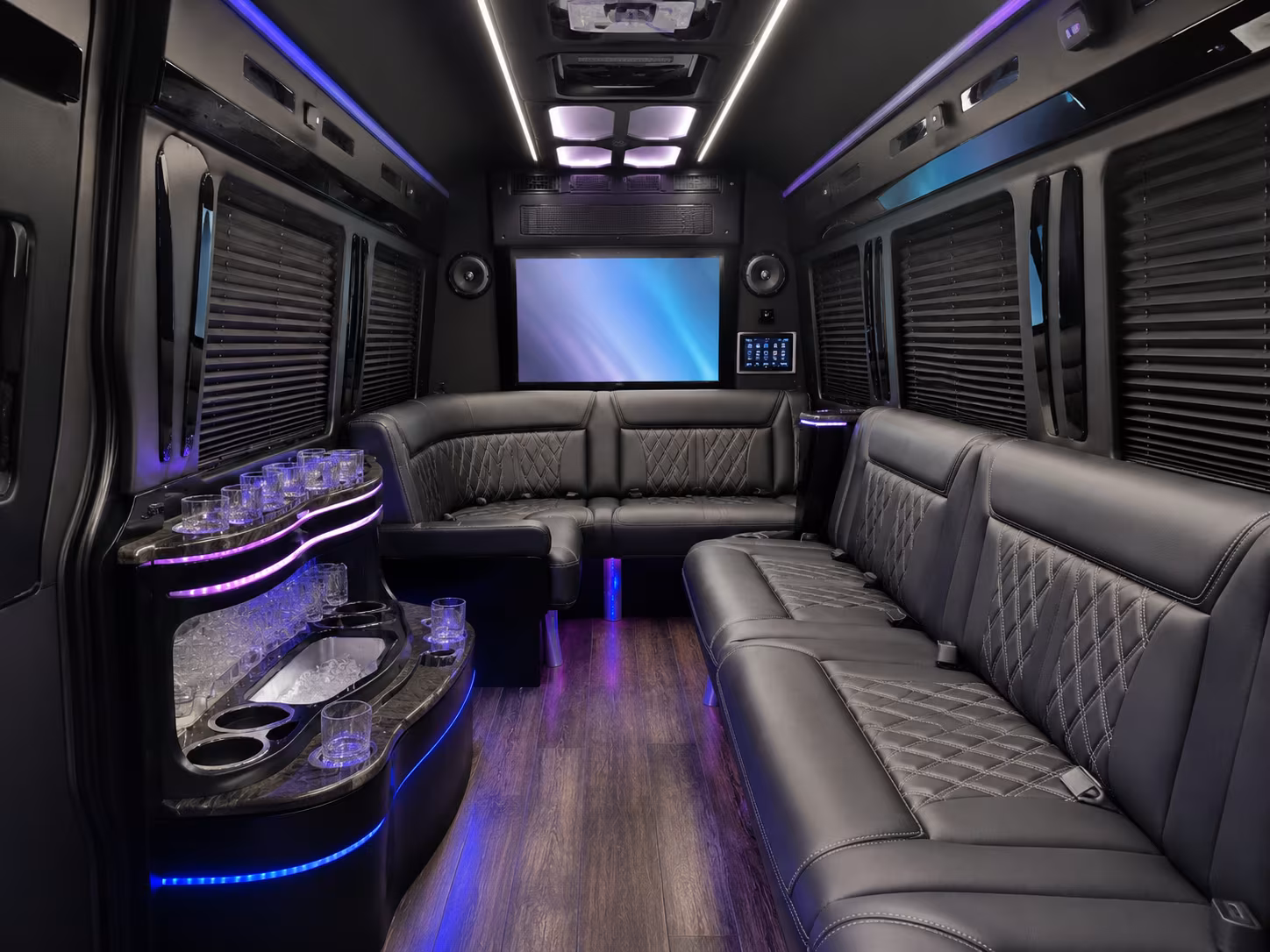every detail of your kingsport wedding day deserves the right ride
