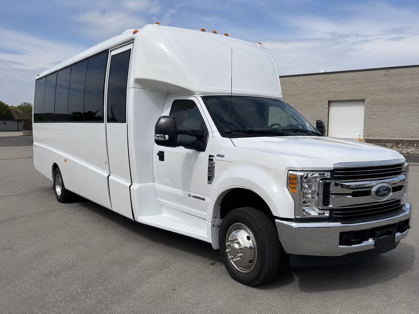 johnson city professional charter bus transportation for johnson city corporate groups
