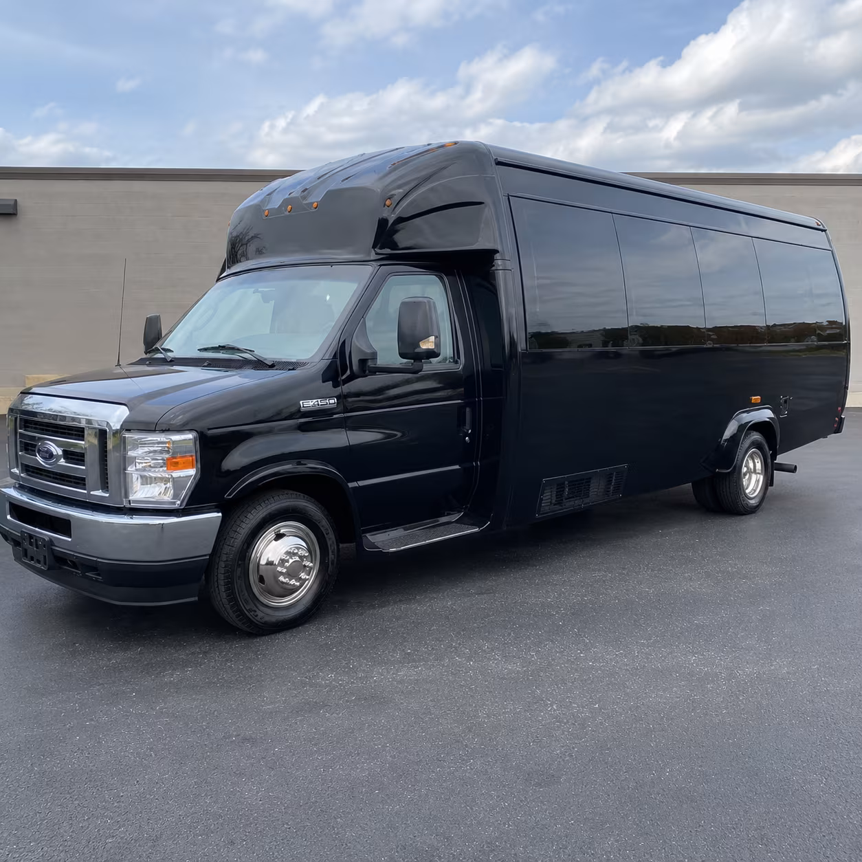 kingsport night on town party bus rental