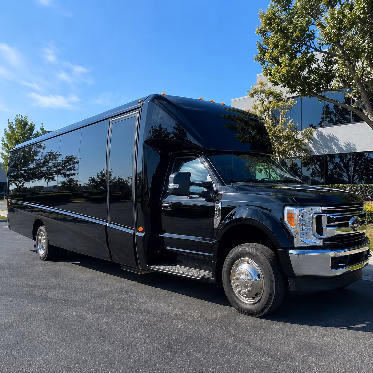knoxville ride in comfort with a knoxville winery tour charter bus